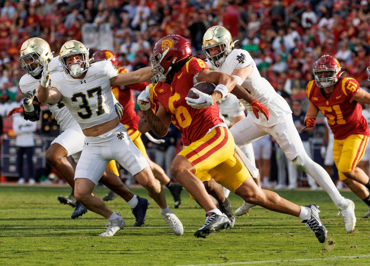 Top Strategies to Step Up Your Football Betting in 2025